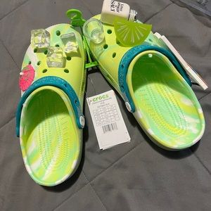 Margaritaville crocs